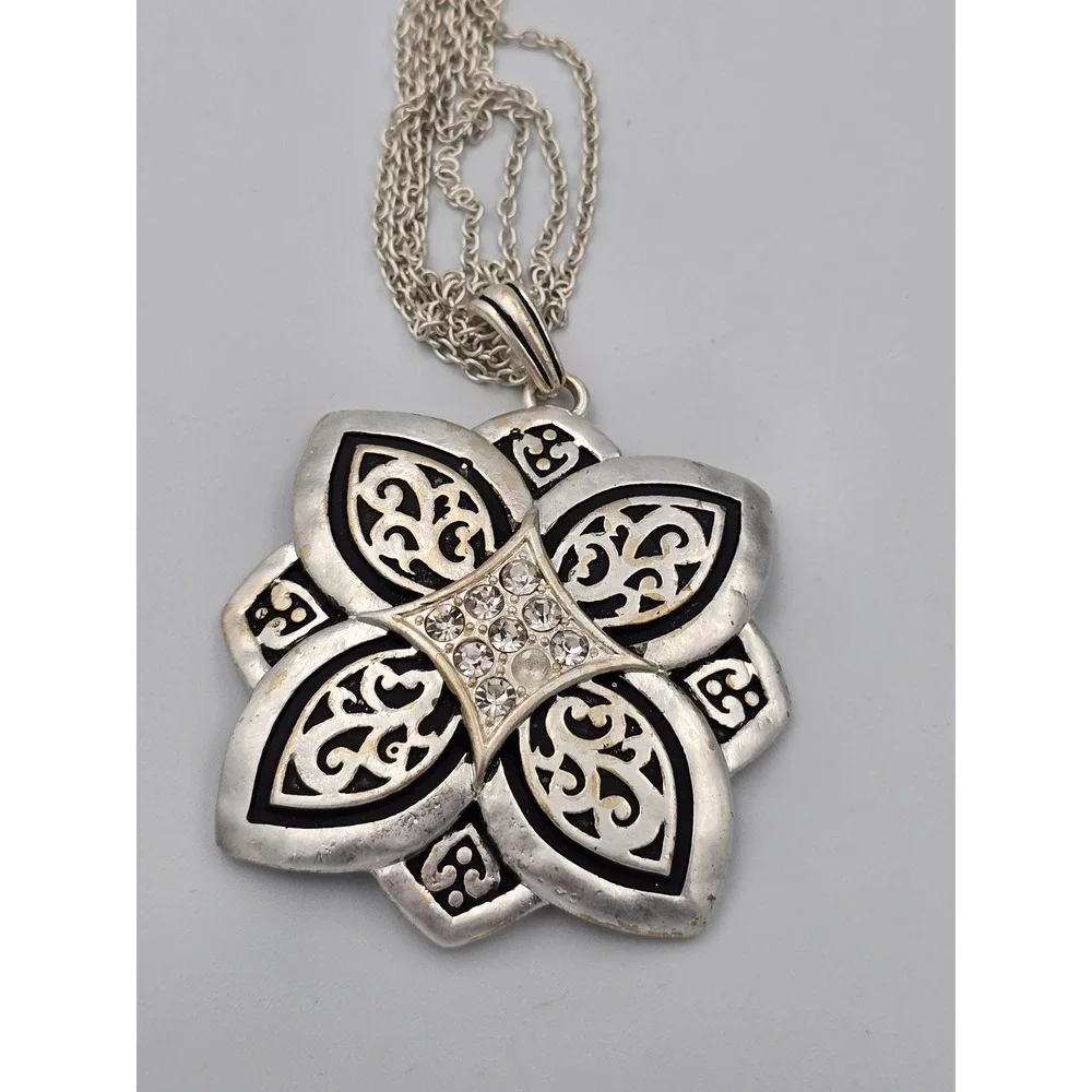 Fashion Silver Tone Multi-Chain Necklace Large Floral Filigree Pendant Clear - Picture 8 of 9